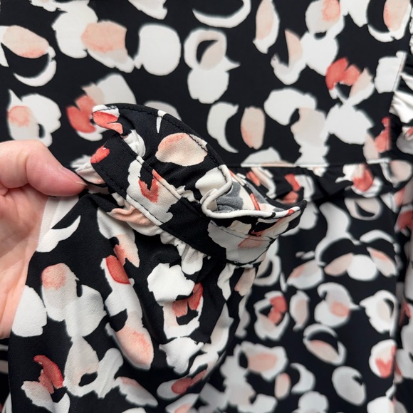 Karl Lagerfeld Black Ruffle Long Sleeve Pink and White Patterned Blouse Size Med - Picture 4 of 6